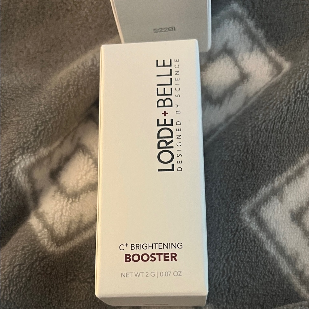 C+ Brightening Booster Serum - White